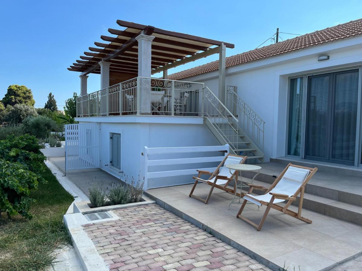 ליקסורי Apollonides Seafront Villa 2 Melete מראה חיצוני תמונה
