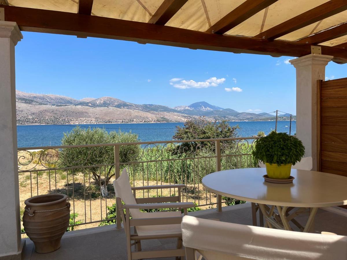 ליקסורי Apollonides Seafront Villa 2 Melete מראה חיצוני תמונה